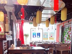 大堂-小龙坎老火锅(北京三里屯店)