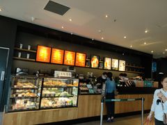 -星巴克臻选(莘庄仲盛店)