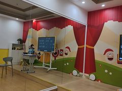 -艺年级儿童语言艺术中心(冉家坝爱融荟城店)