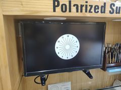 -三叶眼镜城批发市场(上海火车站店)