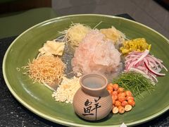 -得意咚瓜·顺德鱼生·冬瓜火锅(深圳首店)