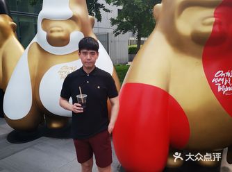 没事儿就来三里屯儿溜达溜达