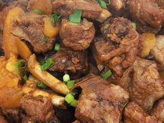 -一口猪海鲜浑锅·东北家常菜