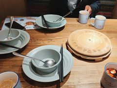 -蜜桃餐厅·伴山(湖滨商业街店)
