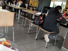 大堂-麦当劳(国际社区店)