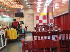 大堂-金冠水饺园(泰山大街辅路店)