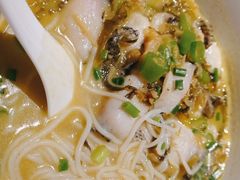 -湘下佬·老长沙吃货铺(顺成·大融城店)