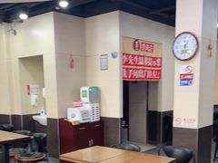 大堂-李先生牛肉面大王(北京站售票厅餐厅)
