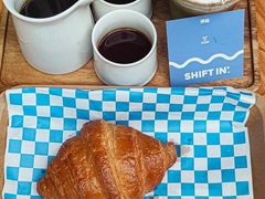 -Shiftin’浮起咖啡 (福保店)