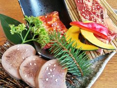 精品肉三拼-炎蔵牛舌烤肉