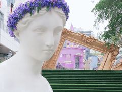 -中航城君尚购物中心