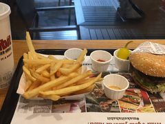 -The Habit Burger Grill 哈比特汉堡(爱琴海店)