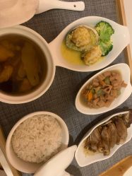 -爱妈月子会所(汕樟总店)