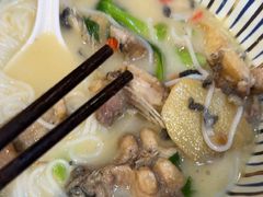 -鲜越鲜鱼粉(财富购物中心店)