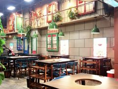 -超越炭火牛蛙火锅鸡(河东店)