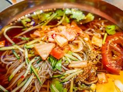 -山河屯铁锅炖·非遗东北菜(南山店)