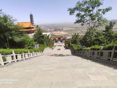 -鸡鸣山旅游风景区