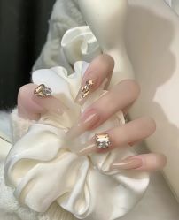 -IDO美甲美睫