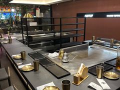 -大神太神·铁板烧(瑞虹天地月亮湾店)