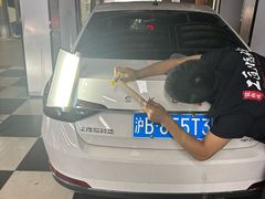 -鲨鱼皮汽车凹陷玻璃修复(静安店)