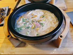 -勺子米线·云南传统小吃市集(四方街店)