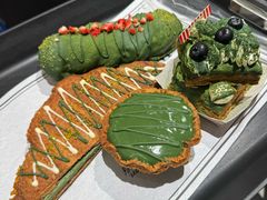 -HOT CRUSH趁热集合·现烤面包(上海环球港店)