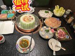 -得意咚瓜·顺德鱼生·冬瓜火锅(深圳首店)