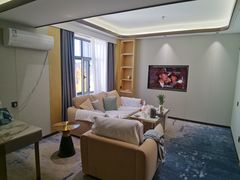 -贝尔大酒店(海拉尔伊仕丹购物广场店)