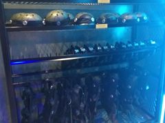 -世代星球·保龄球·镭战真人CS·团建(杨浦店)