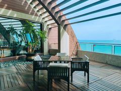 -三亚湾海居铂尔曼度假酒店