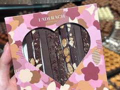 -Laderach 莱德拉(上海环贸iapm店)