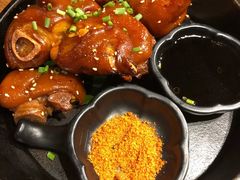 -云海肴·汽锅鸡·云南菜(天山百盛优客店)