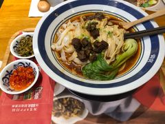 学霸满分黄牛肉粉-霸蛮湖南菜·牛肉粉(荣京西街店)