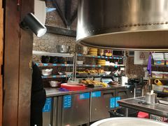 -破瓦寒窑·地摊烤羊排