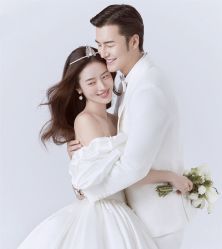 -索菲亚婚纱摄影