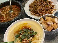 -浩海火烧云傣家菜(京广店)