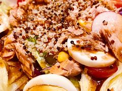 藜麦金枪鱼时蔬沙拉-米斯特比萨(望京西园店)