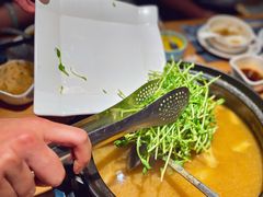 -一朵菌·野生菌探索家火锅(南亚店)