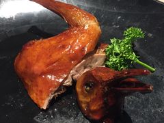 红烧乳鸽-汤城小厨•粤菜•靓汤(西直门凯德MALL店)