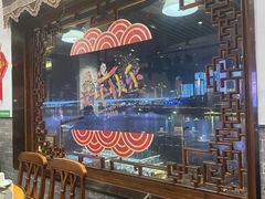 -小天鹅火锅·一线江景洪鼎旗舰店(洪崖洞店)
