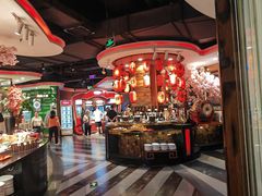 -四海一家自助餐(益田假日广场店)