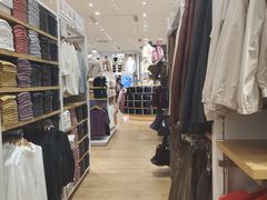 -优衣库(深圳万象天地旗舰店)