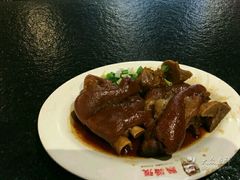 -胡须张鲁肉饭(美食文化馆店)