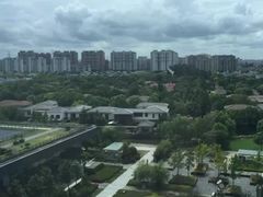 -上海浦东康桥绿地假日酒店