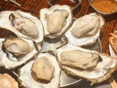 生蚝刺身-蚝堡海鲜·威海菜·海肠捞饭·烧烤·亚洲吃蚝公司(幸福门店)