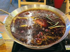 -拈签一笑黄牛肉辣卤串串
