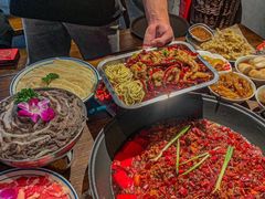 -萍姐火锅·公路夜市(武汉首店)