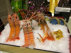 -万岛日本料理铁板烧(万泰国际店)