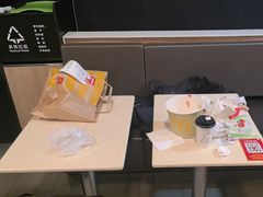 -麦当劳(深圳北站高铁店)