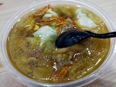 母鸡汤鲜肉小馄饨-妙味招领四川冒菜(工农新村店)
